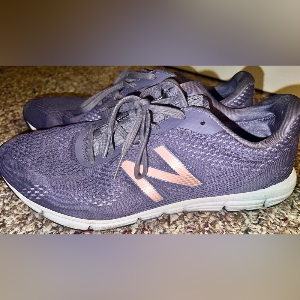 Women’s New Balance 600 v2 Running Shoes